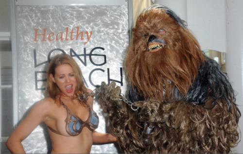 draigasx: More celeb slave Leia cosplay