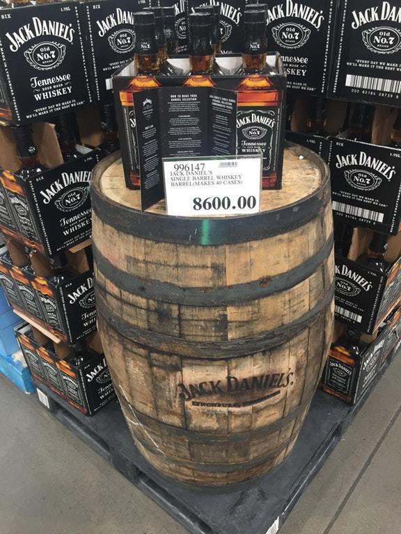 diary-of-a-chinese-kid:  Costco is lit