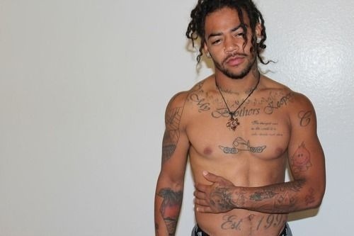 sleezedoutt:  The things I would do to him