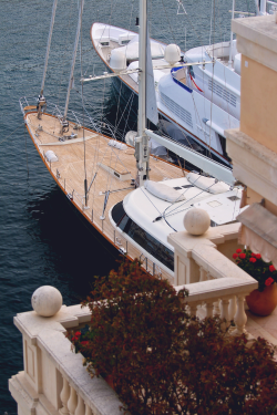 luxuryera:  View on Harbor | Source 