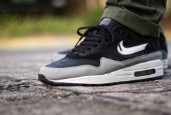 sweetsoles:  Nike Air Max 1 ‘Hold Tight’