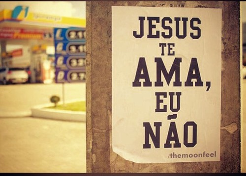 FAVELA VIVE