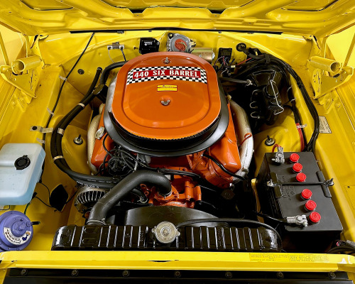 Winged Wednesday; '70 Superbird, 440 6 Pack, 4 Speed - C/o Barrett-Jackson