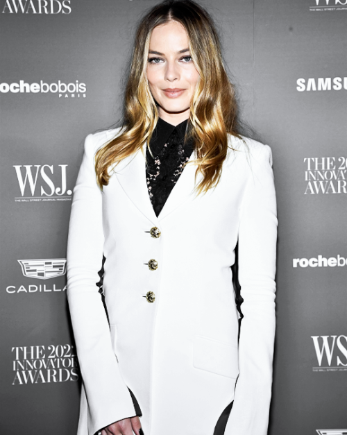 userethereal:  MARGOT ROBBIEattends the WSJ. Magazine 2022 Innovator Awards (November 02, 2022)