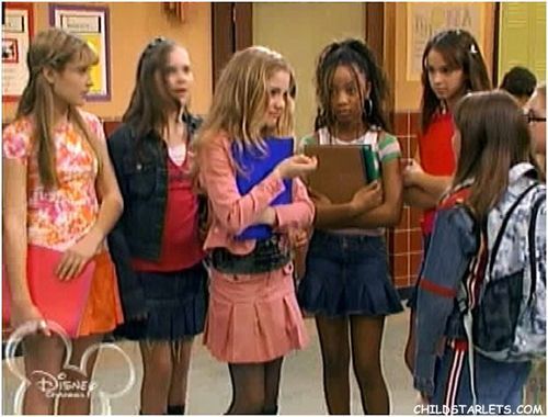 zoevioletbenson:   She’s been an evil character in: That’s So Raven  Suite Life of Zack and Cody  Drake and Josh  and don’t forget, she was that BITCH Gigi from wizards of waverly:   so she can stay with twisty…                 