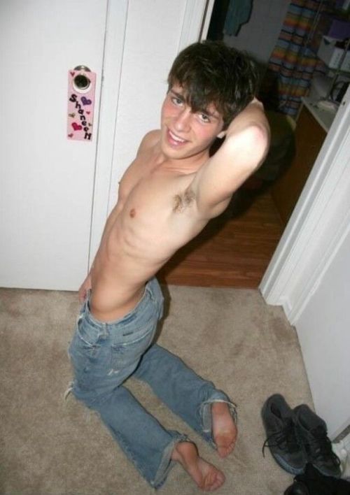 barefoot-rats:  Colton Haynes (XXII)
