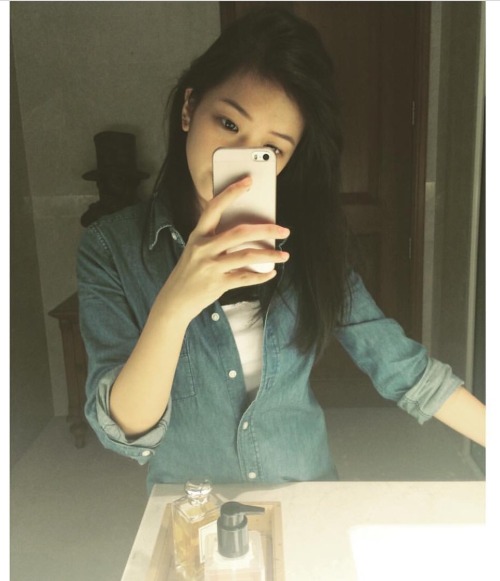 chaelimmylim: sgmirrorselfie: any ig of her? :) So cute i can jus fap to her face