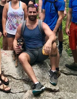 eatnsand: can we talk about Brian Sims recent hike pic…🙈🇺🇸