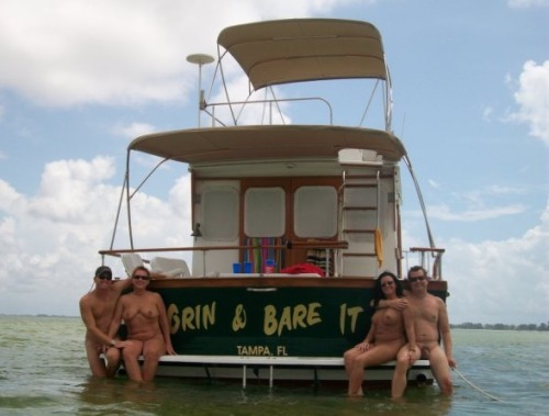 seriynud:greatsharkengineer:nudistresortphotos:“Grin & Bare It” Nude Charter Boat, Tampa, FL.Nic