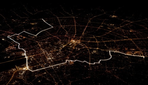 dickdashian:  ‘Border of Light’ instillation in Berlin marking the 25th anniversary of the Berlin Wall. 