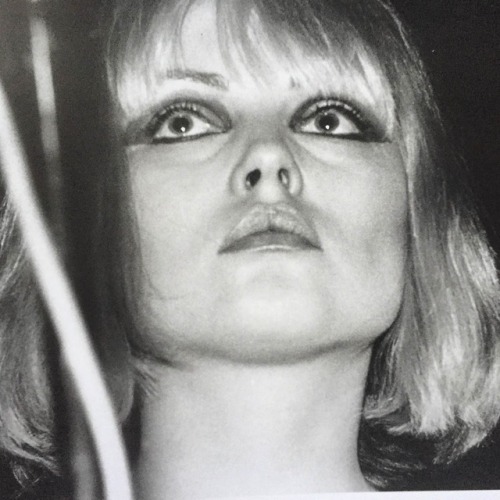 XXX soundsof71:  Debbie Harry, bringing the eyeliner photo