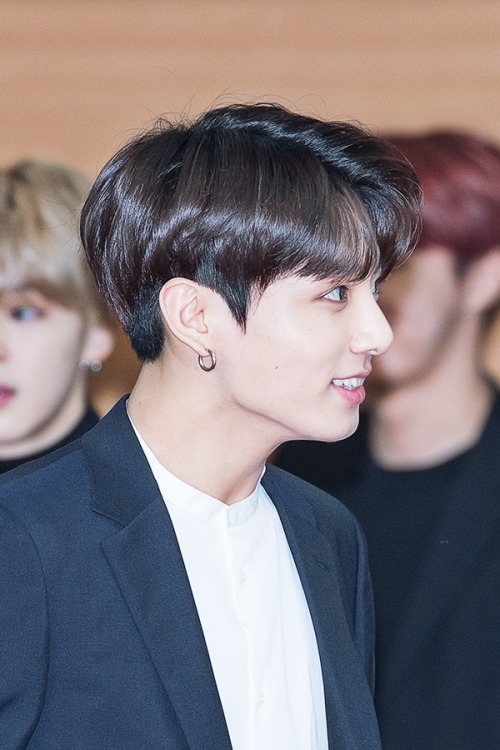 tkgunslinger: i dont even know what to say anymore ???