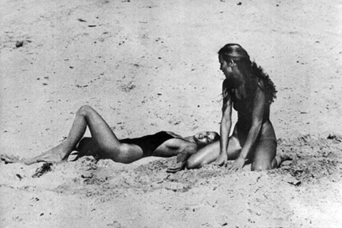 Porn photo  Jerry Hall and Lisa Taylor. Vogue US 1975.