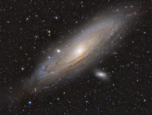 Andromeda galaxy by Luca X js