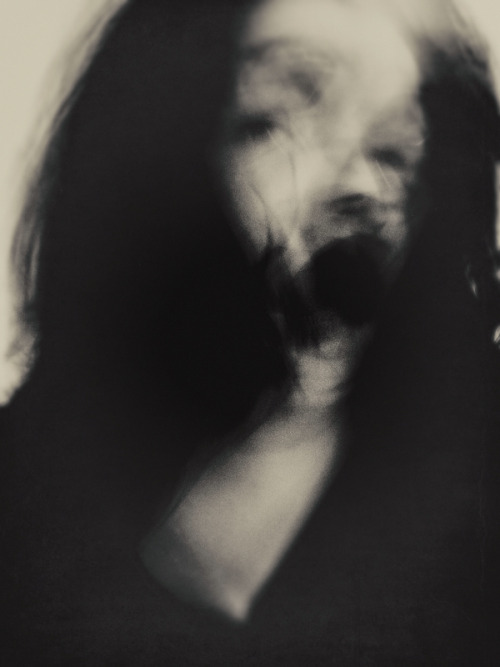 A Mouth Full Of Bees©Kalliope Amorphous