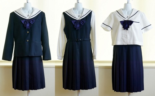 zwpv9405:  福岡工業大学附属城東高校 制服