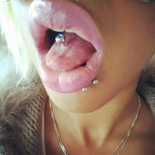 barbiebimbosdaddy:  bimbobuildingblox:  This is what I expect from a bimbo mouth. A tongue stud. It has only one benefit which is that this tongue can now deliver enhanced pleasure. The other piercings by her lip look really sexy - they draw the eye to