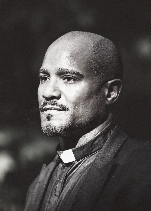 the-walking-dead-art:Seth Gilliam as Father Gabriel Stokes 