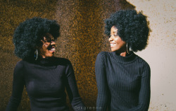 greeneuphorias:  Issy & Kimberly Sisters