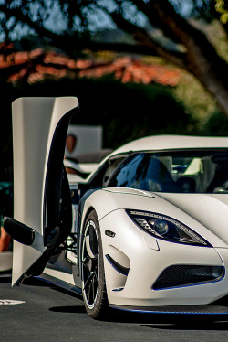 bashum:  Koenigsegg Agera R by Otis Blank