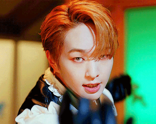 ONEW DICE MV