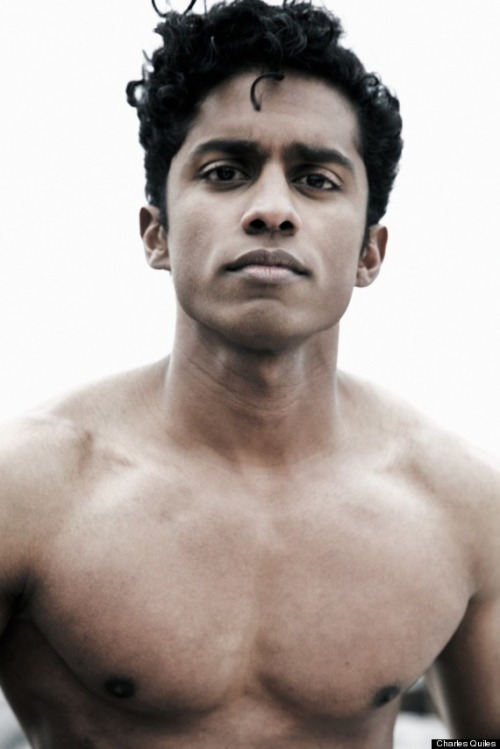 kurt-banged-her:demisexualpietro:Rajiv Surendra as Kurt Wagner (Nightcrawler) Holy shit he is basica