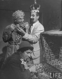 electronicsquid:  The Marx Brothers (Martha Holmes. 1945) 