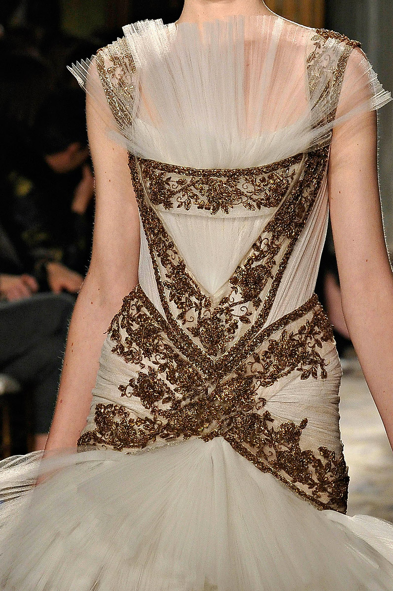 natauscha:  Marchesa’s Fall/Winter Collection for 2012 - designed by Georgina Chapman