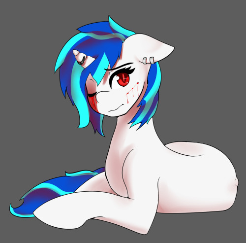 Went back to my roots with this one, haven’t drawn pony for a long time.