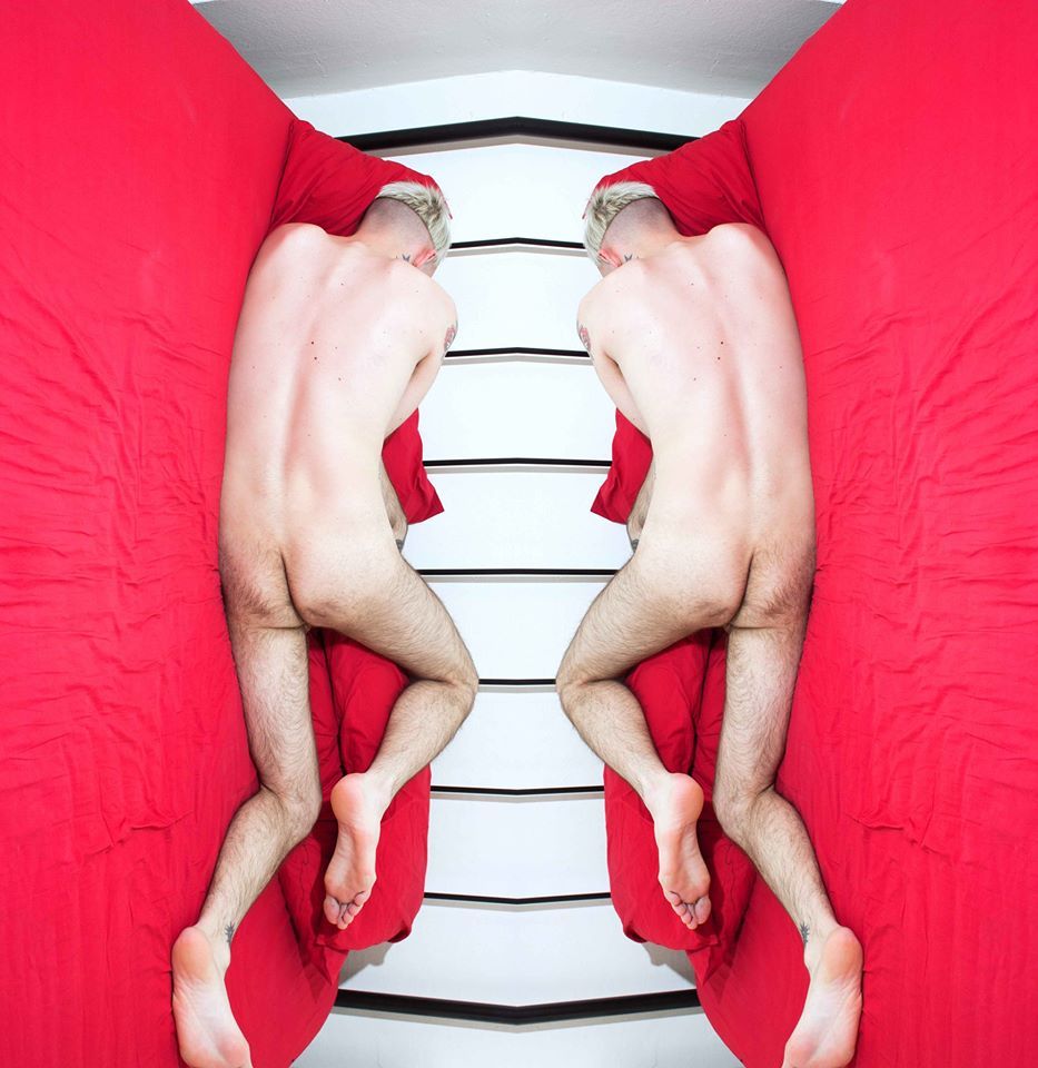 left-front-art:  ElNiño Sillon 
