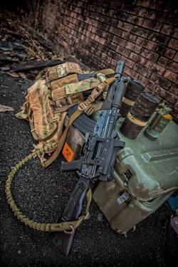 tacticaltoys:http://tactical.toys/