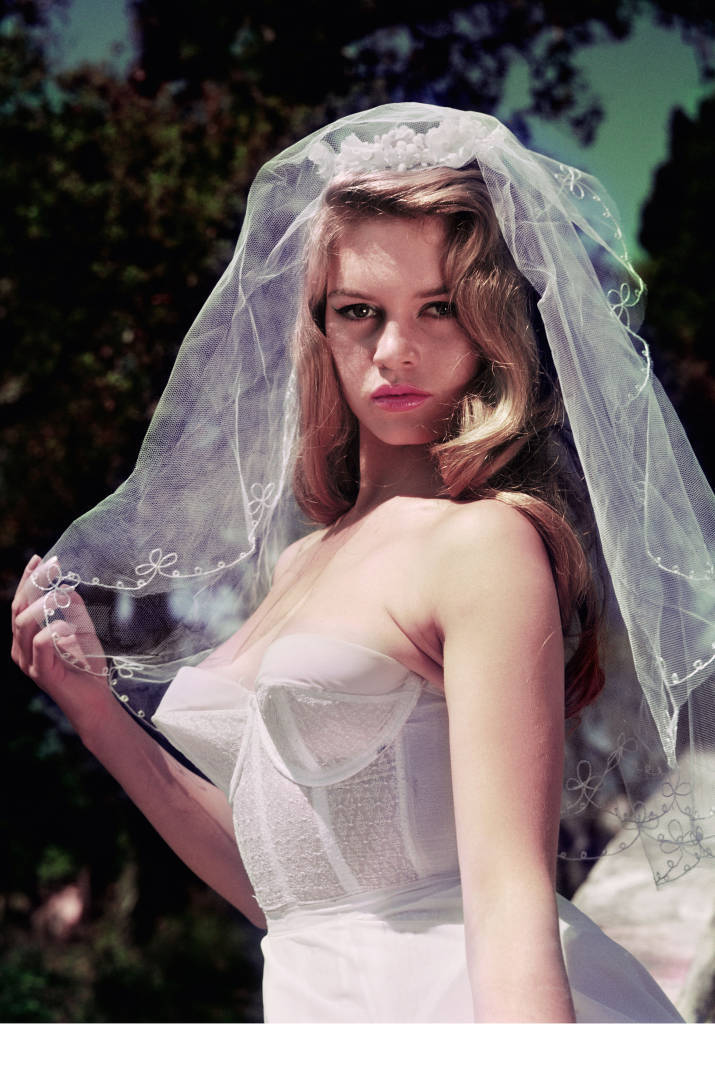 controlledeuphoria:  harpersbazaar:  #TheList: Wedding Hair Inspiration Photo Credit: