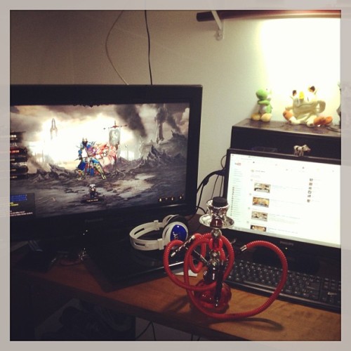 lksvn:  Resumo do dia #narguile #diablo #diablo3 (at Luwske’s Dungeon) 
