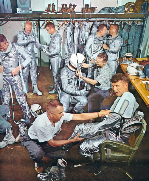 Porn Pics humanoidhistory:  The original Mercury Seven