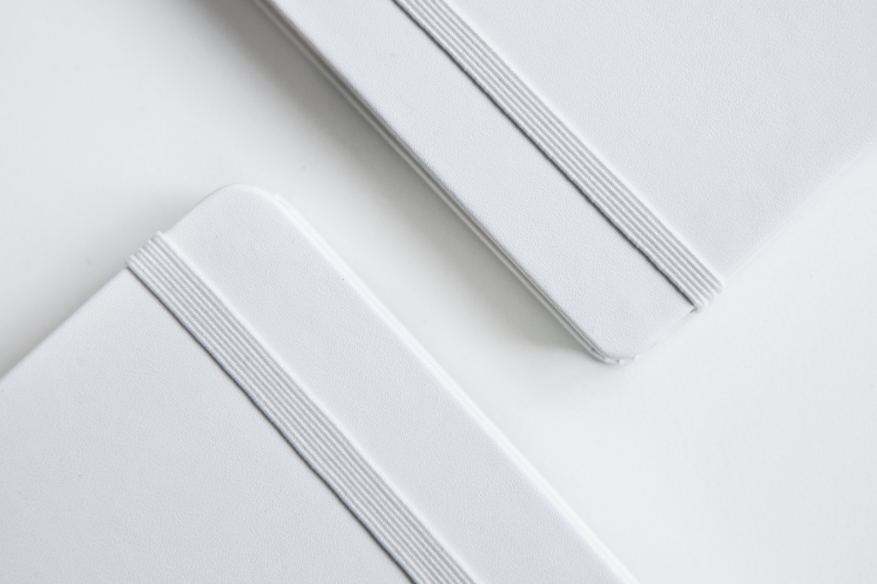 unusualwhite:  moleskine 