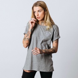 jamesstagclothing:  Embroidered Logo Tee // Graphite Grey // £30 Use the code ‘TUMBLR’ to get 10% off www.stagclothing.com 