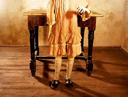 turnerclassicmilfs:Now you will see a film made for children… perhaps. But, I nearly forgot, you must close your eyes, otherwise you won’t see anythingAlice (1988) dir. Jan Svankmajer
