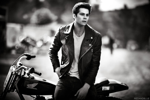 redandbluesterek - I read to many Biker!AU Fanfiction haha.