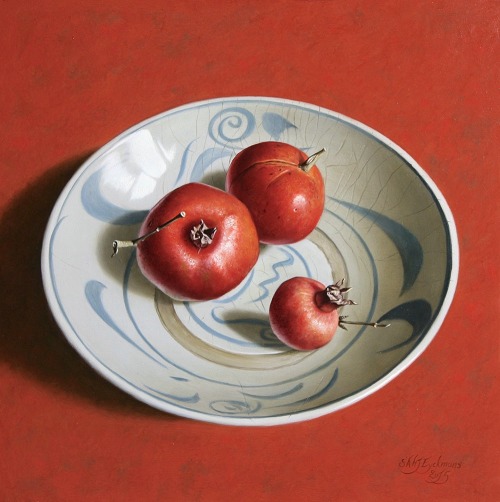 Pomegranates in Ming bowl    -   Stefaan EyckmansBelgian,b.1964-Oil on canvas ,  40 x 40 cm,