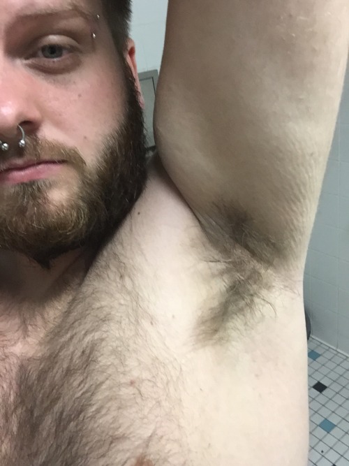 cottycordle:  Pictures with armpits for @richieraptor. 
