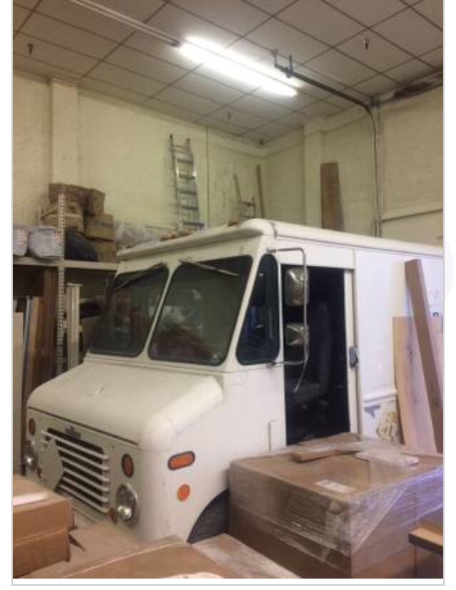 tinyhousedarling:  tinyhousedarling:  zombieakcook:  Tiny house truck? 10’ box