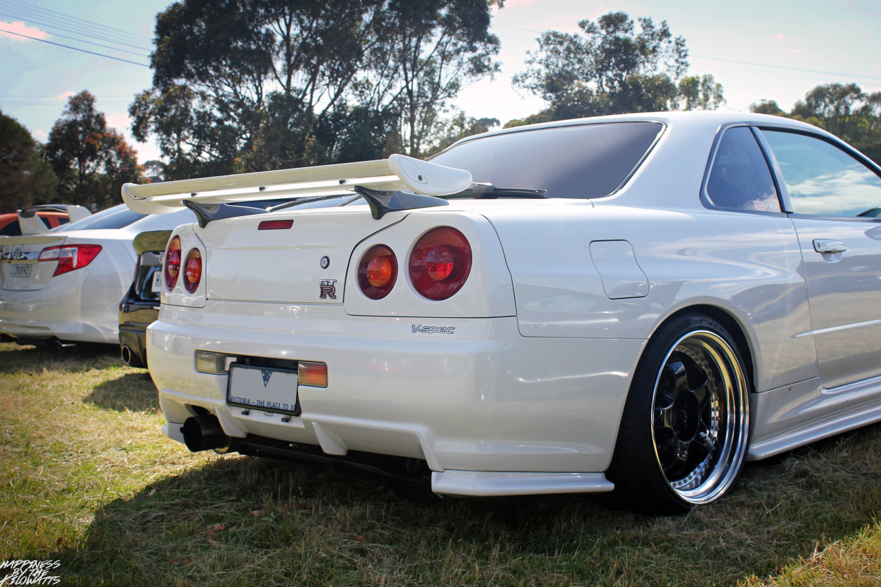 happinessbythekilowatts:  Photo by: Me, Cars &amp; Coffee, Melbourne Australia,