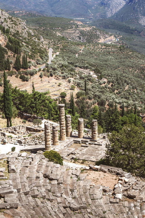 The Temple of Apollo and the Theatre Of Delphi, GreeceAncient ruins | Delphi