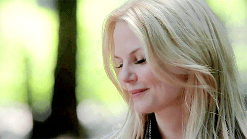 kilanjones: #Emma Swan aka the light of my life 12/?