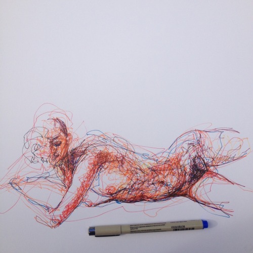 noelbadgespugh:  figure scribbles porn pictures