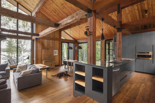  ♦ Home Inspirations | Interiors, Architectures -  @stunninginteriors ♦✨  Saint-Donat Residence by ©