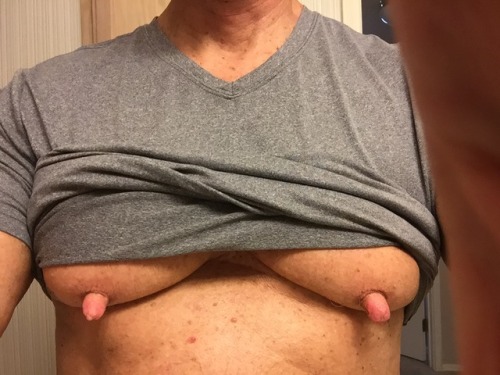 mjrmannipps96816: mrrktek54: Many have asked for me to post  my own huge nips so here you are. I pum