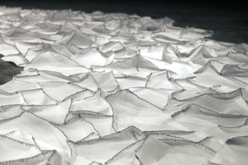 cerceos:Beili Liu - The Mending Project, 2011“The installation consists of hundreds 