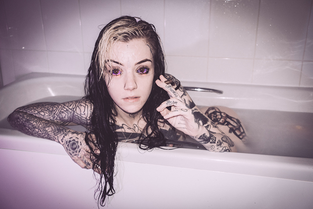 Деметрия грейс. Грейс Неутрал. Грейс нейтрал фото. Grace Neutral onlyfans.