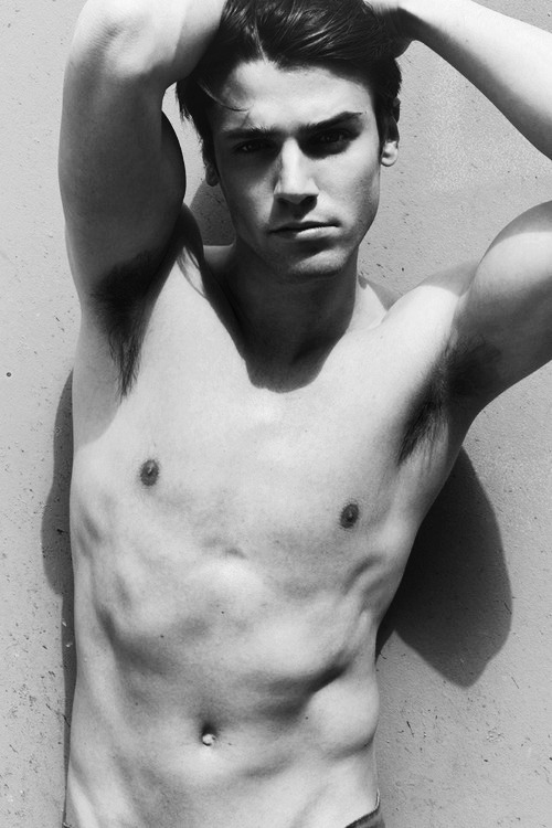 hommes-spectaculaire:    LES HOMMES   